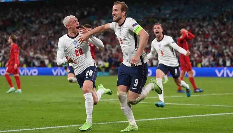 Euro 2020 Final: Italy vs England