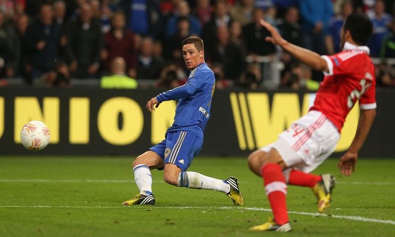 Fernando Torres ghi bàn cho Chelsea