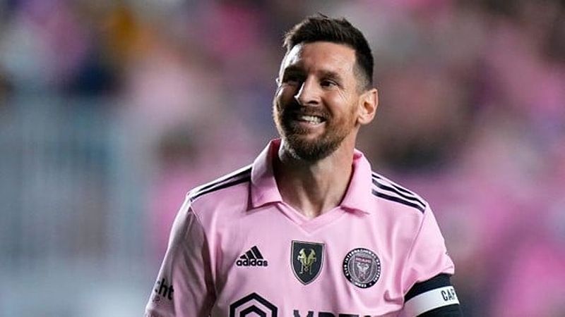 Messi đá đội nào