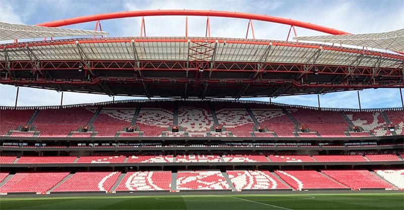 Tầm nhìn về khán đài chính tại Estádio da Luz