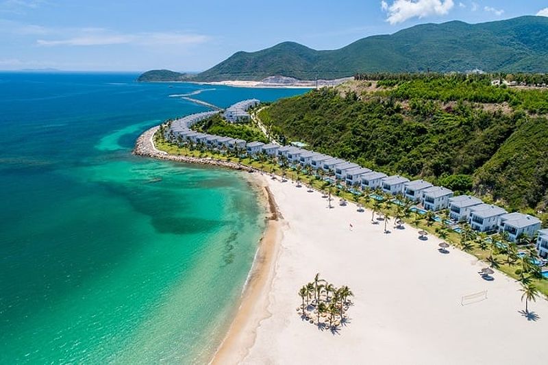 Khách sạn bên bãi biển Nha Trang